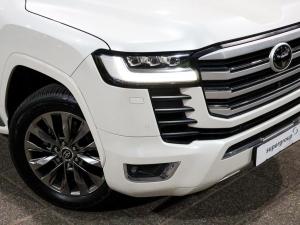 Toyota Land Cruiser 300 3.3D ZX - Image 2