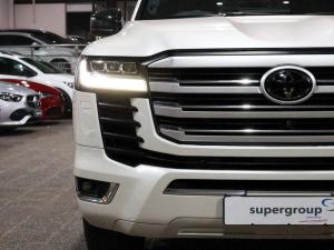 Toyota Land Cruiser 300 3.3D ZX - Image 5