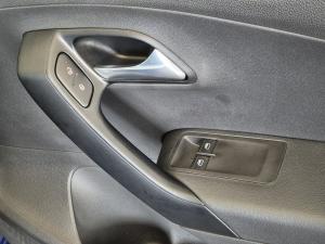 Volkswagen Polo Vivo hatch 1.4 - Image 22