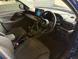 Suzuki Across 1.5 GL manual - Image 11
