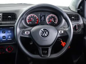 Volkswagen Polo Vivo hatch 1.4 Life - Image 17