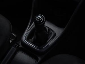 Volkswagen Polo Vivo hatch 1.4 Life - Image 18