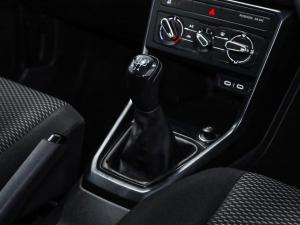 Volkswagen T-Cross 1.0TSI manual - Image 19