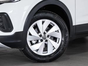 Volkswagen T-Cross 1.0TSI manual - Image 4
