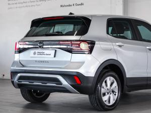 Volkswagen T-Cross 1.0TSI auto - Image 9