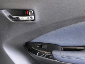 Suzuki Baleno 1.5 GLX manual - Image 10