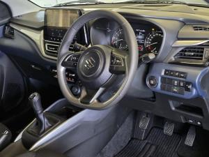 Suzuki Baleno 1.5 GLX manual - Image 17