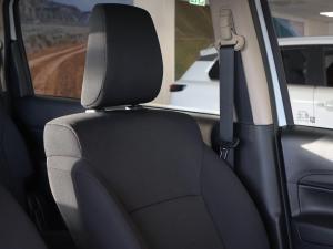 Suzuki Ertiga 1.5 GA - Image 27