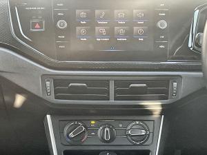 Volkswagen Polo hatch 1.0TSI Life auto - Image 10