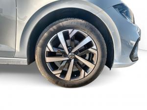 Volkswagen Polo hatch 1.0TSI Life auto - Image 13