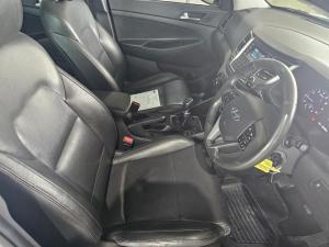 Hyundai Tucson 1.6 Turbo Executive - Image 14