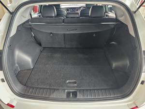 Hyundai Tucson 1.6 Turbo Executive - Image 9