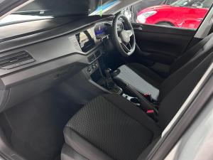 Volkswagen Polo hatch 1.0TSI - Image 13