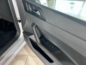 Volkswagen Polo hatch 1.0TSI - Image 7