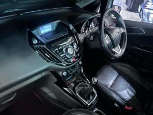 Ford B-Max 1.0T Titanium - Image 11