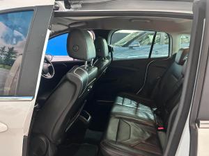 Ford B-Max 1.0T Titanium - Image 12