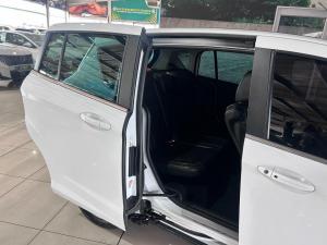 Ford B-Max 1.0T Titanium - Image 5