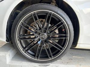 Mercedes-Benz C-Class C180 - Image 14