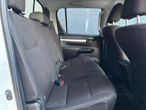Toyota Hilux 2.4GD-6 double cab Raider auto - Image 12