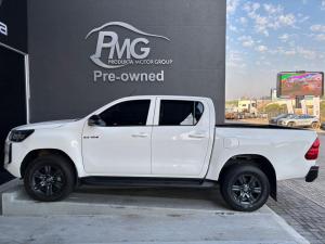 Toyota Hilux 2.4GD-6 double cab Raider auto - Image 6