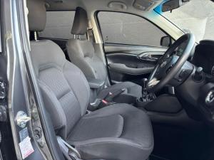 Toyota Urban Cruiser 1.5 XS - Image 11