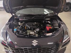 Suzuki Swift 1.2 GL+ auto - Image 18