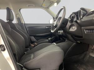 Suzuki Swift 1.2 GL AMT - Image 16