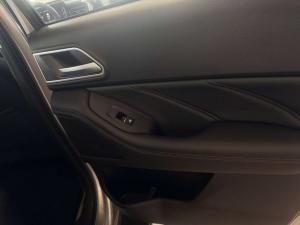 GWM P300 2.4TD LT 4X4 automatic D/C - Image 20