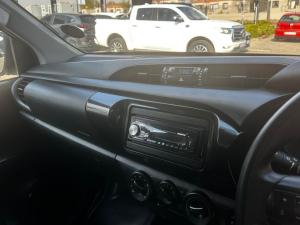 Toyota Hilux 2.4GD-6 single cab 4x4 SR - Image 14