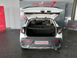 Mahindra XUV 3XO 1.2T MX2 auto - Image 9
