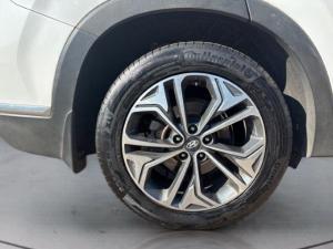 Hyundai Santa Fe 2.2D 4WD Elite - Image 12