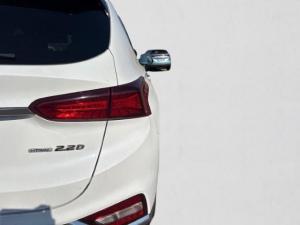 Hyundai Santa Fe 2.2D 4WD Elite - Image 13