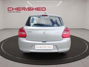 Suzuki Swift 1.2 GLX manual - Image 6