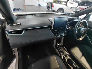 Toyota Corolla Cross 1.8 HEV XS - Image 7