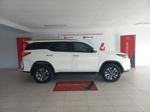 Toyota Fortuner 2.4GD-6 4x4 - Image 3