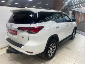 Toyota Fortuner 2.8GD-6 auto - Image 2