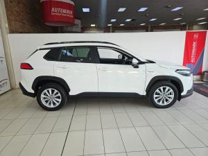 Toyota Corolla Cross 1.8 Hybrid XS - Image 3