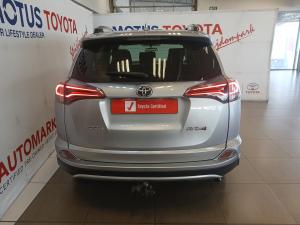 Toyota RAV4 2.0 GX auto - Image 5