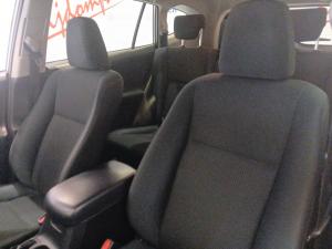 Toyota RAV4 2.0 GX auto - Image 18