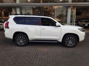 Toyota Prado VX-L 2.8GD automatic - Image 3