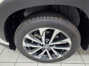 Toyota Corolla Cross 1.8 XR - Image 11