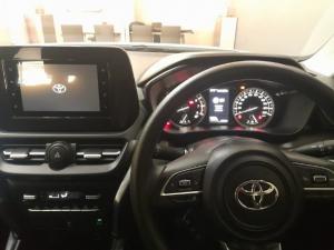 Toyota Urban Cruiser 1.5 XR automatic - Image 8