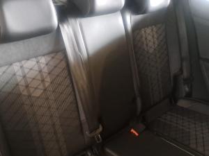 Volkswagen T-CROSS 1.0 TSI R-LINE DSG - Image 18