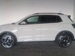 Volkswagen T-CROSS 1.0 TSI R-LINE DSG - Image 8