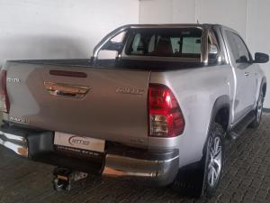 Toyota Hilux 2.8 GD-6 RB Raider 4X4 automaticE/CAB - Image 2