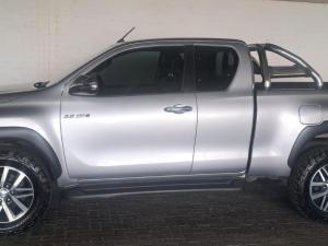 Toyota Hilux 2.8 GD-6 RB Raider 4X4 automaticE/CAB - Image 8