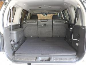 Nissan Pathfinder 3.0dCi V6 LE - Image 5