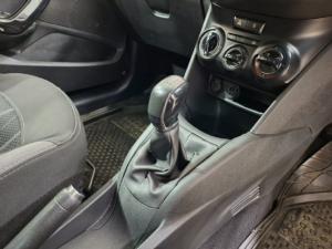 Peugeot 208 5-door 1.6HDi Active - Image 14