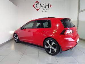 Volkswagen Golf GTI - Image 4
