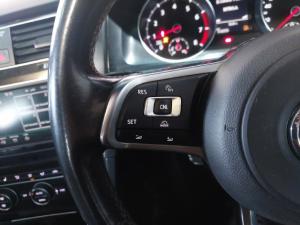 Volkswagen Golf GTI - Image 7